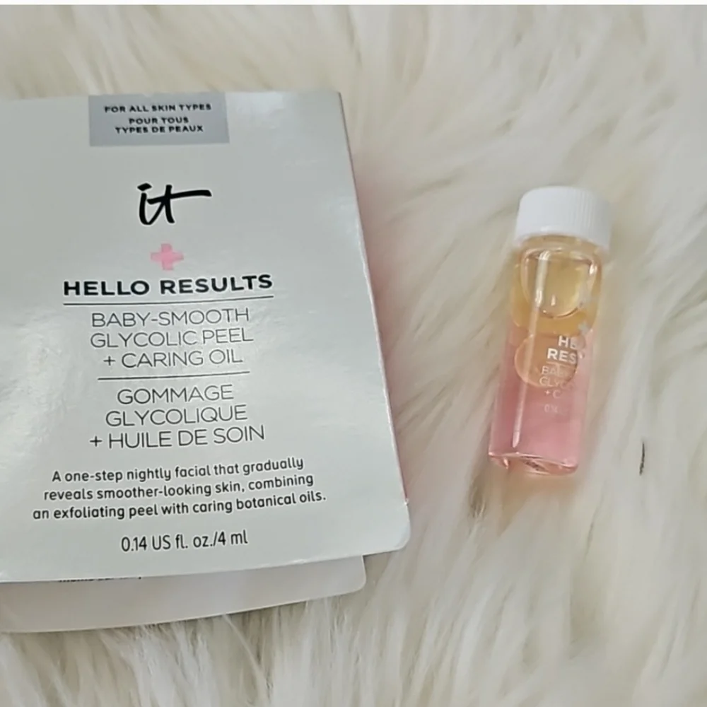 It Cosmetics Hello Results Glycolic Peel with Caring Oil Trial Size NIP
